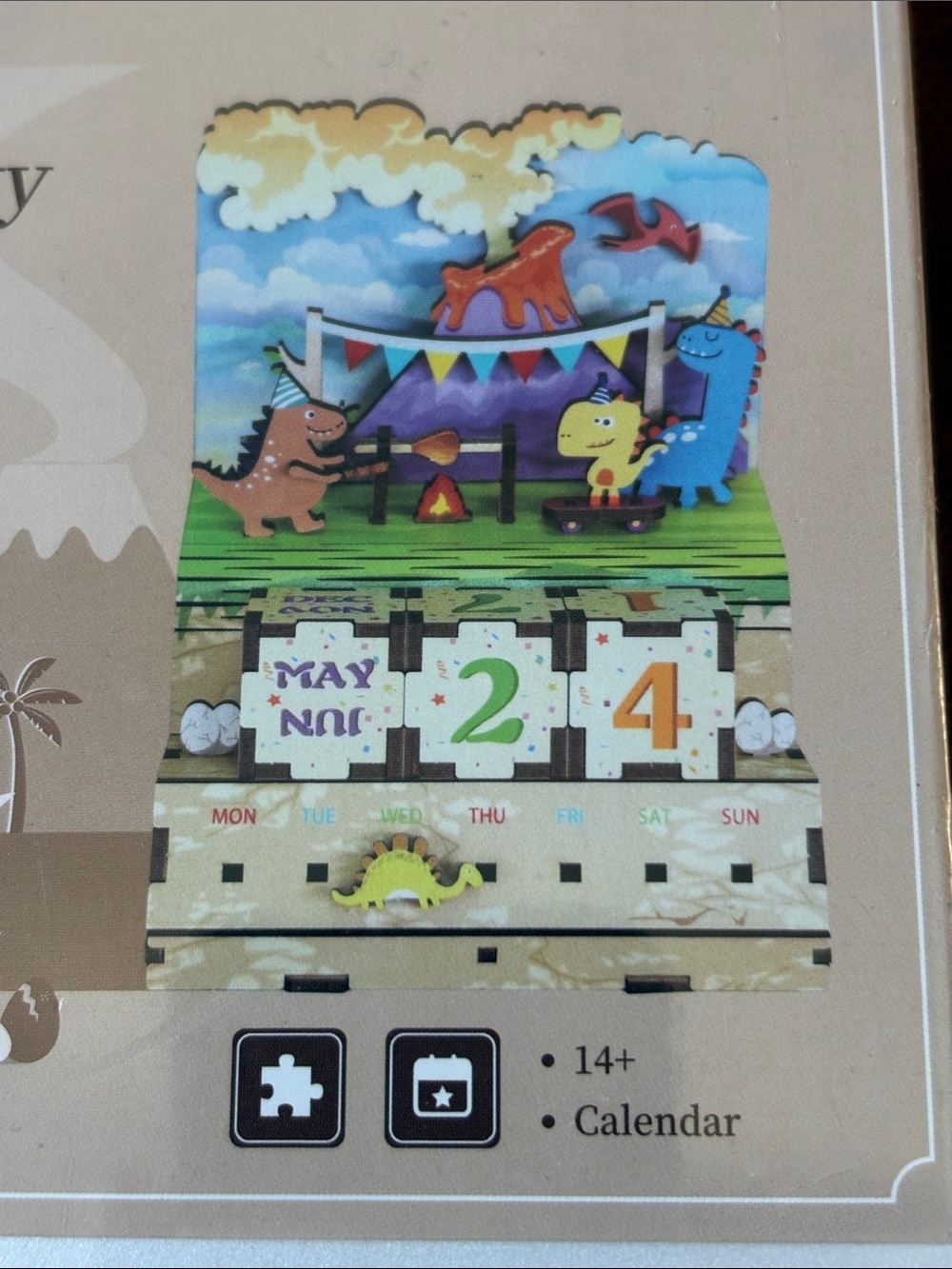 Tonecheer Jurassic Party 3D Puzzle Calendar - Beige & Multicolor - Picture 4 of 6